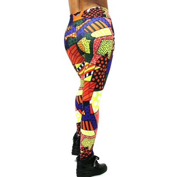 Lino Fitness Printed Leggings Romero Britto Womens - Picture 2 of 4